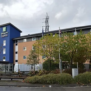 https://holiday-inn-express-birmingham-star-city.hotelsin-nottingham.com