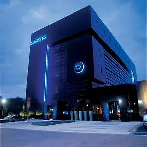 https://mour-hotel.hotelsin-nottingham.com