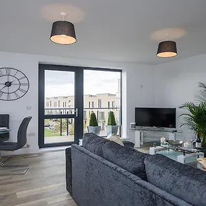 Tailored - De Havilland House Cambridge (Cambridgeshire)