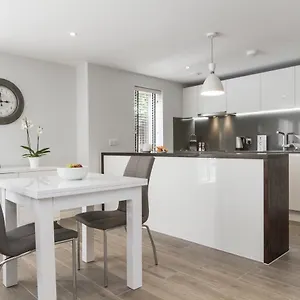 Citystay - Eagle Yard Cambridge (Cambridgeshire)